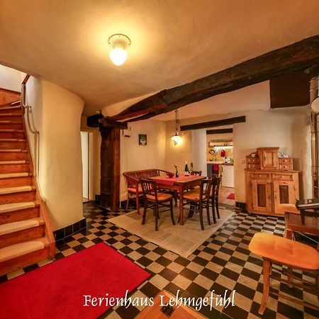Lehmgefuehl, Design Vier, La Petite Maison Trier Exteriör bild