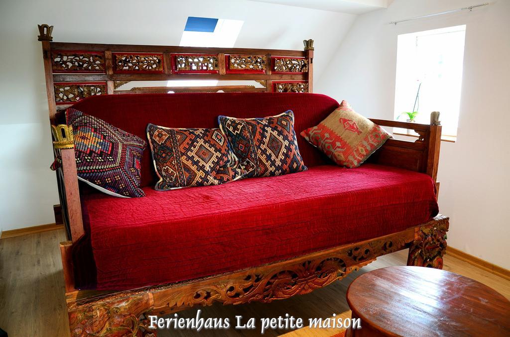 Lehmgefuehl, Design Vier, La Petite Maison Trier Exteriör bild
